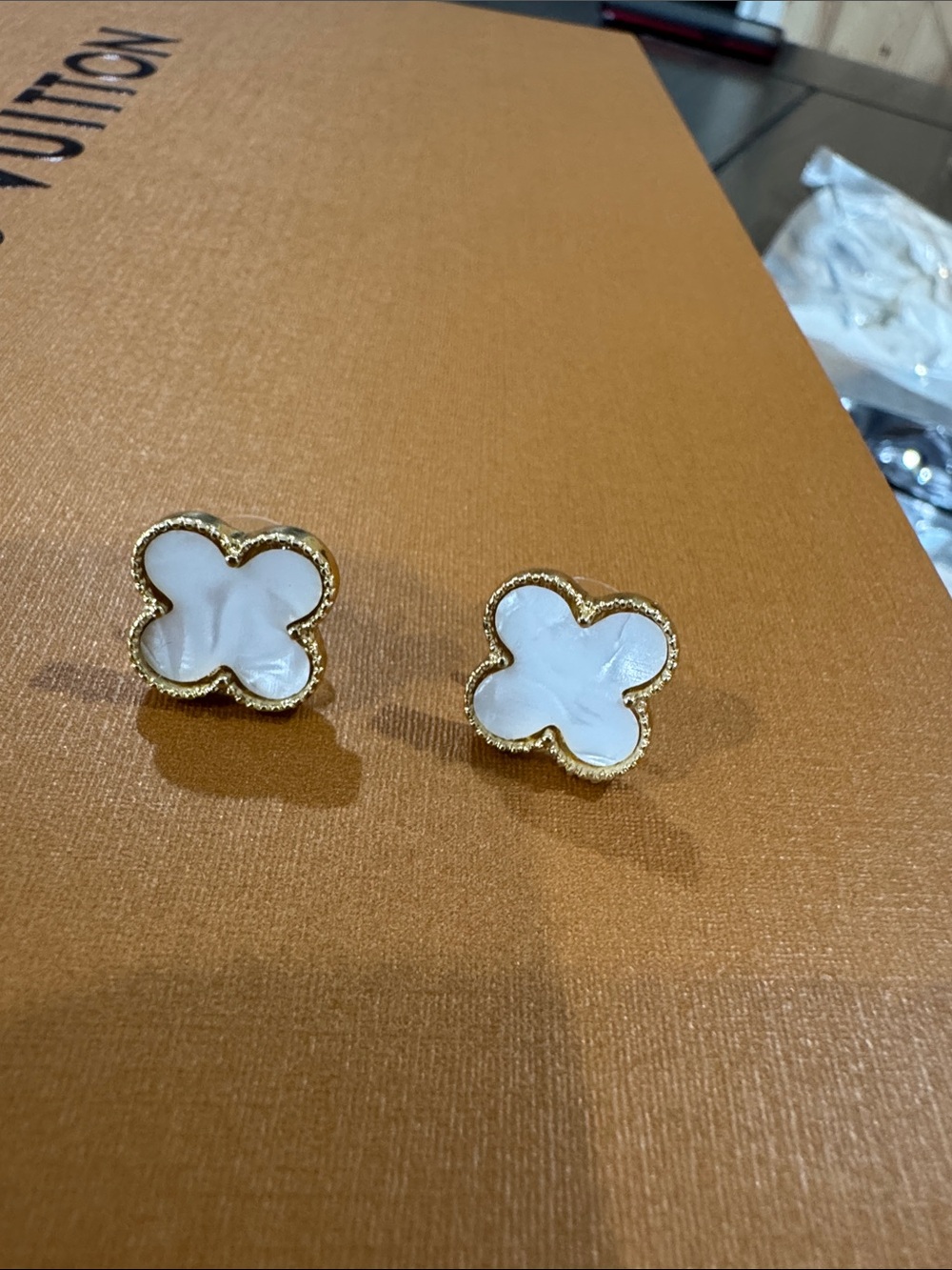 Gold & White Clover Stud Earrings - Luxury Women Jewelry